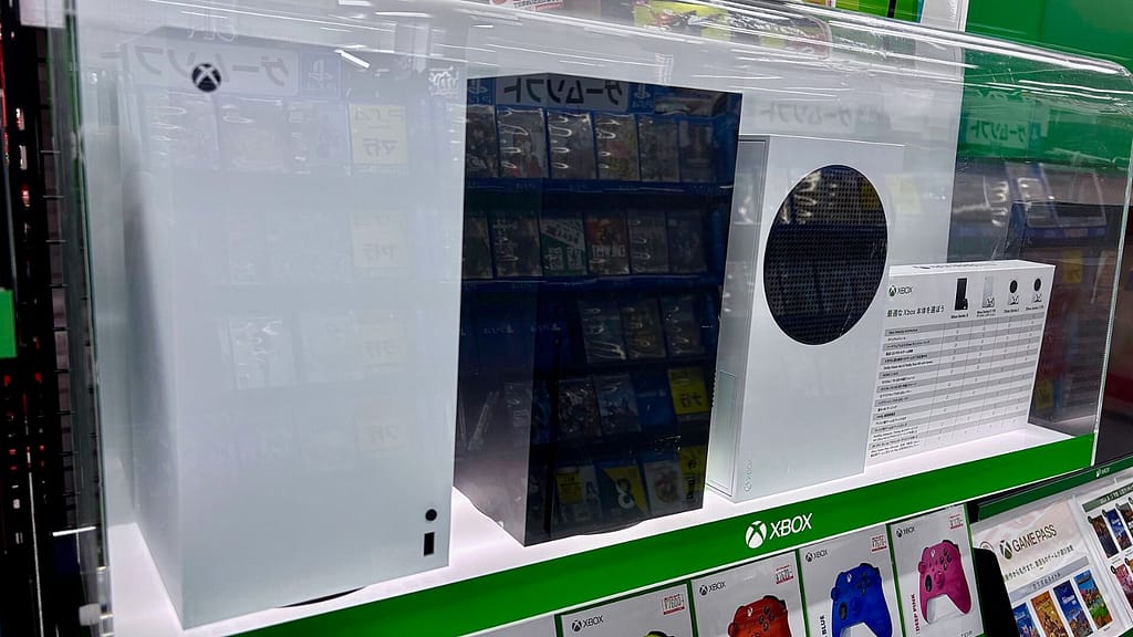 Xbox console and controller